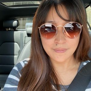 Meet your Posher, Herrah